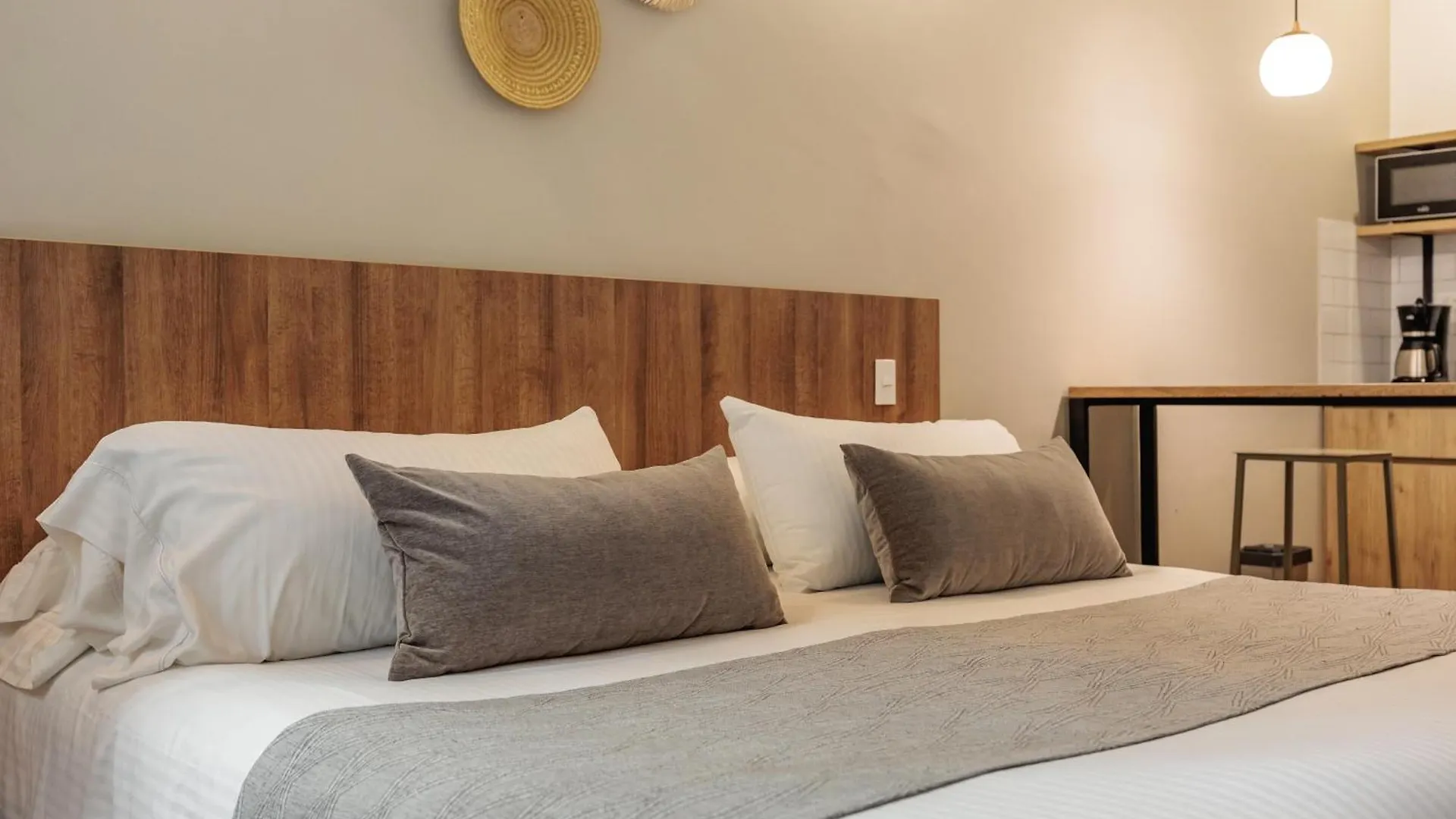 The Somos Flats Laureles Aparthotel Medellin 4*,