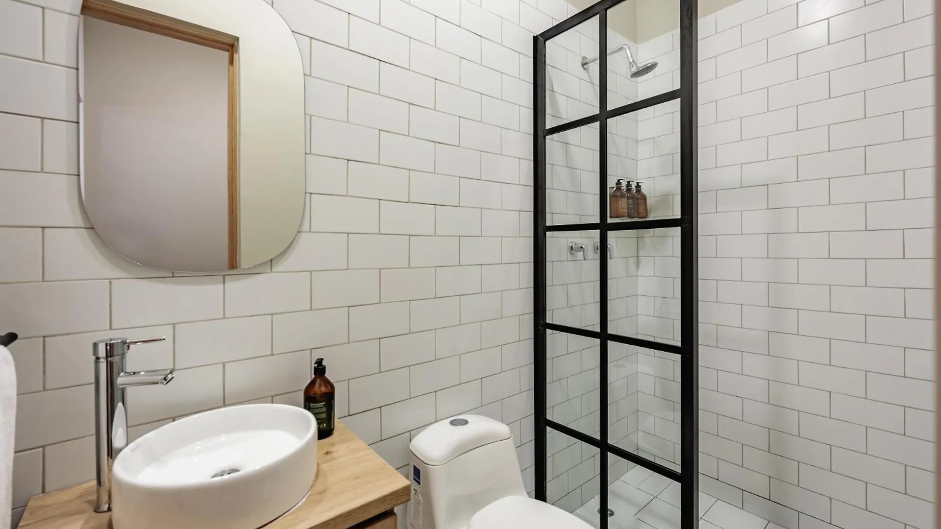 فندق The Somos Flats Laureles ميديلين 4*,  كولومبيا